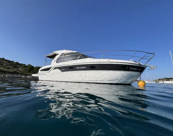 Bavaria S33 motor yacht charter croatia