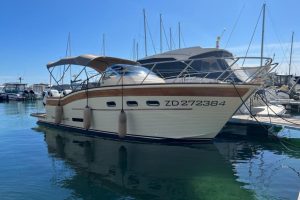 Terra Nauta motor yacht on dry dock, side profile of the boat