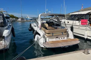 Bavaria S30 motor yacht cruising in the Adriatic Sea