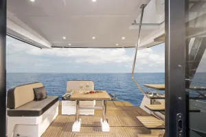 Bavaria Virtess 420 swim platform access sea